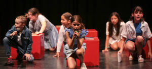 Teatro musical niñas niños escuela teatro barcelona interpretación el timbal