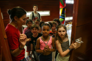 cursos regulares infantes clases abiertas el timbal escuela teatro barcelona